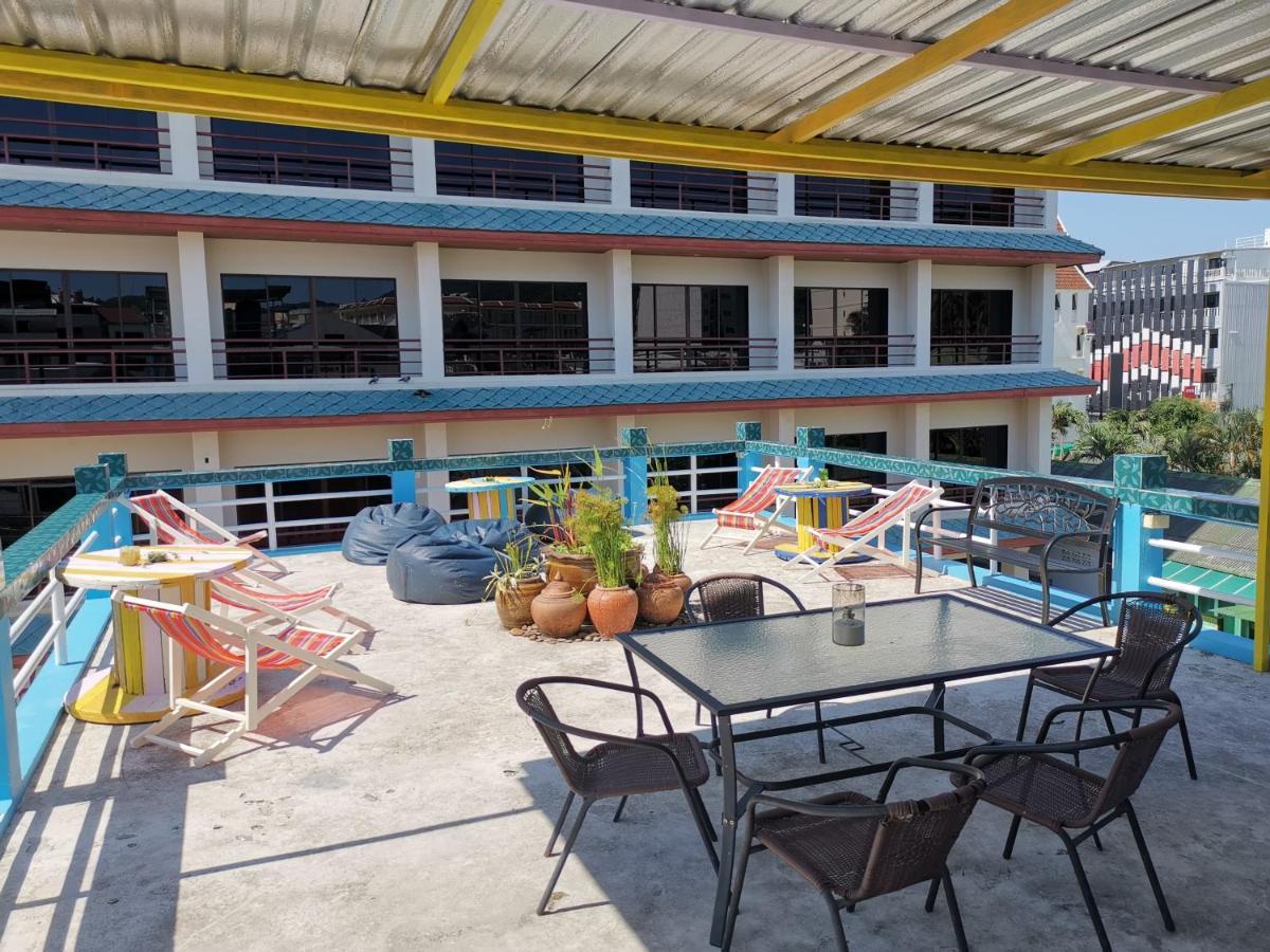 myPatong GuestHouse - Hostel Exterior foto